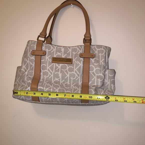 Calvin Klein Handbag - Picture 8 of 9
